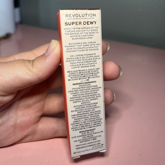 Makeup Revolution Superdewy Liquid Blush - Picture 2 of 2